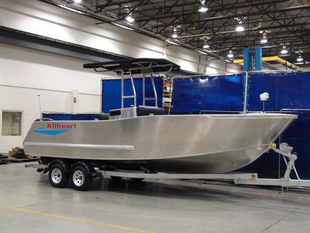 青岛生产玻璃钢艇价格